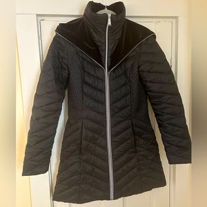 Laundry by Shelli Segal black XS long hooded jacket